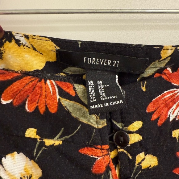 Forever 21 Black Maxi Skirt with Red and Yellow Floral Print. XS. - Picture 4 of 4